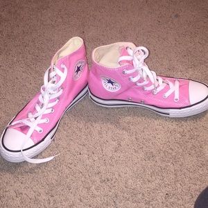 Pink converse